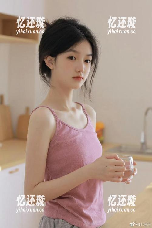 为什么在51cgapp上看黑料变得如此上瘾，眼睛根本停不下来，哈哈...