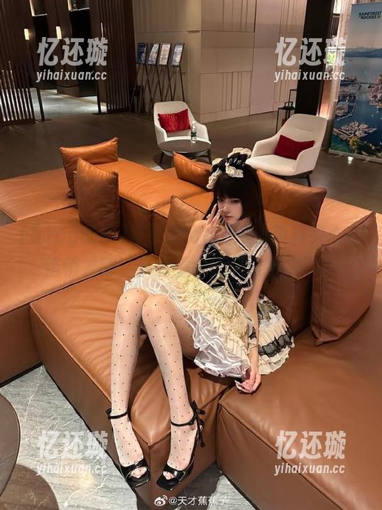 51cg吃瓜 登录51cg吃瓜,黑料夹心在悄悄发酵,快看看今天又谁被夹了!