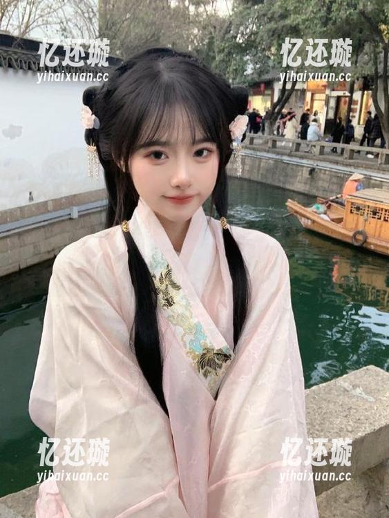 51吃瓜 听说“51吃瓜”今天的线路上有瓜可以戳,心跳加速!