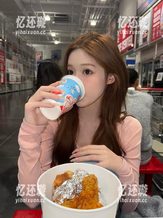 听说51吃瓜app里藏着黑料大杂烩，无法抗拒的诱惑。