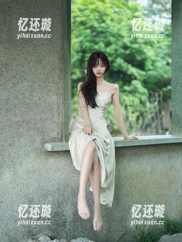 下载xgua苹果版，吃瓜之旅就像点了个外卖，轻松又迅速！