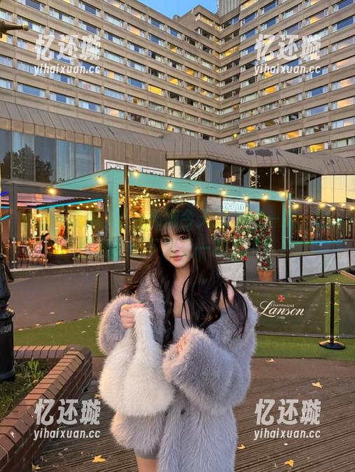 五一吃瓜 哇,娜娜今天又大胆一次,已经忍不住下载五一吃瓜了!