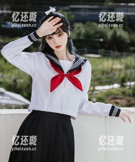 吃瓜不打烊 17吃瓜不打烊app–让每一次爱情与友情都变得八卦无限。