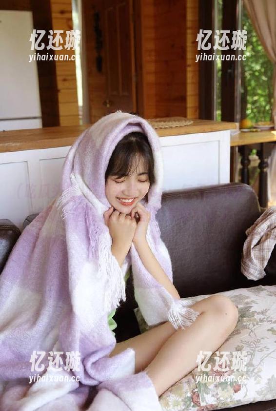吃瓜头条 吃瓜头条app:每天都像是在追剧,脑袋里的瓜都能变成小山了。