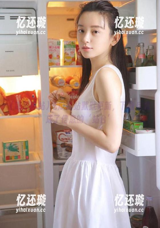 吃瓜网站 吃瓜网站默默更新,下载后我成了信息的‘站台’