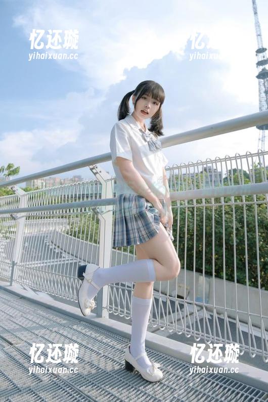吃瓜论坛 吃瓜论坛发布秘籍:如何吃出五彩缤纷的八卦滋味。