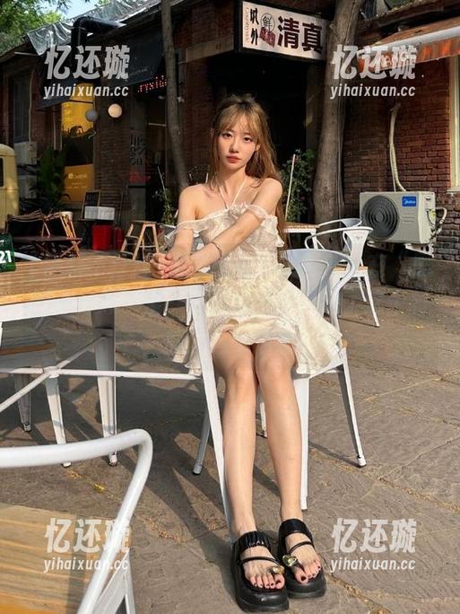 视频观看方式更新！在“黑料不打烊”里，免费瓜很香，过了这个村就没这个店啦