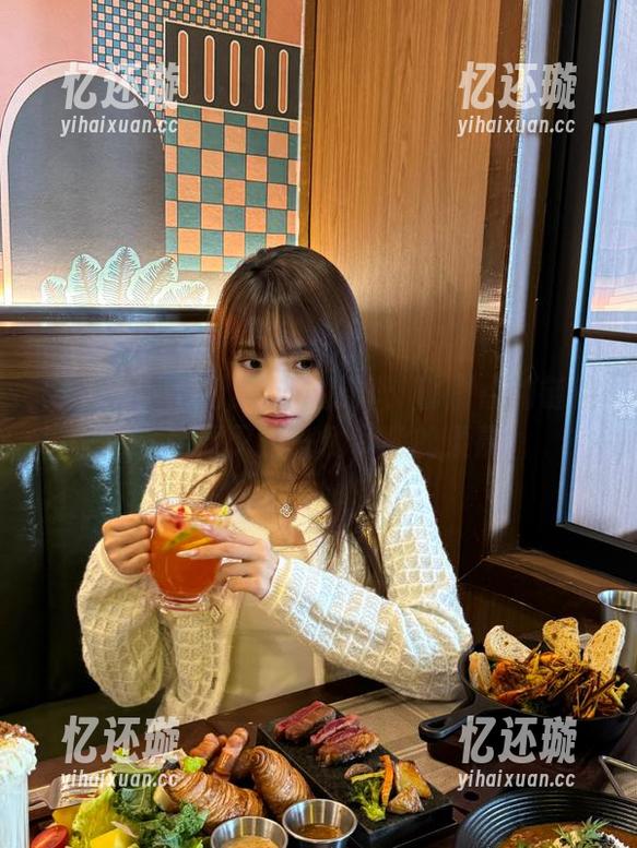 黑料不打烊：刚刚点的链接，结果又是一侧耳朵的羡慕