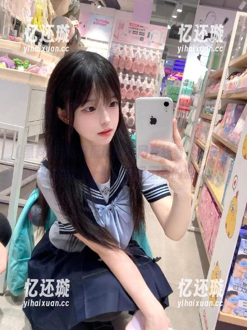 黑料网 跟着黑料网官网在线看,像一枚小吃瓜群众,默默感受剧烈的波动。