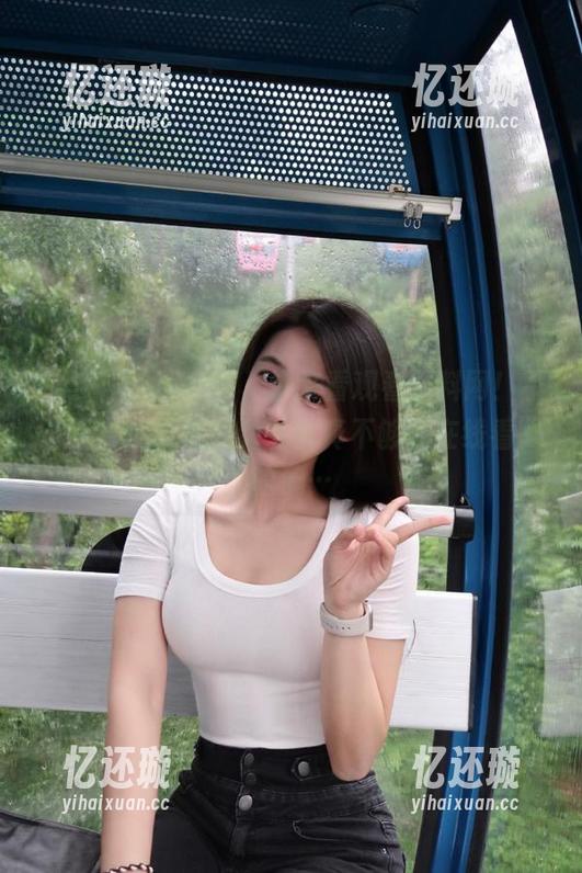 黑料网 朋友们,快来看观看黑料网!不过我给过爬滚的勇气就真不够“在线看”的了…