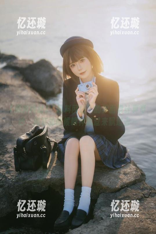 “黑料网址”的界面设计真奇妙，浏览的时候眼神飘过来飘过去～