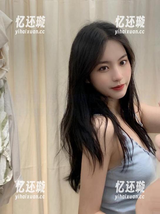 用“黑料网站”app，分分钟让你变身八卦专家，是不是有点过了？